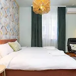 Hebros Park Next To Kapana 2br Апартаменты