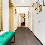 Апартаменты Hebros Park Next To Kapana 2br *