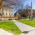 Апартаменты Hebros Park Next To Kapana 2br *
