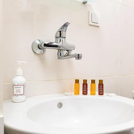 Hebros Park Next To Kapana 2br شقة
